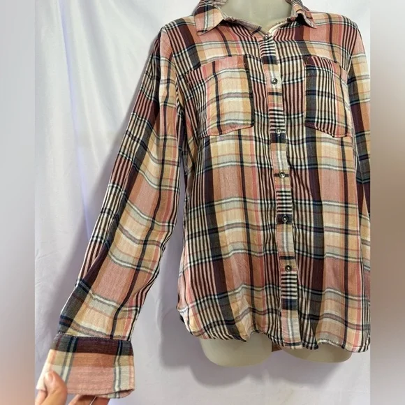 Lucky Brand Plaid Button-Up Shirt – Women’s Small - Picture 2 of 5